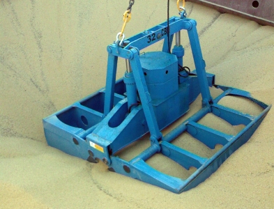Electro Hydraulic Clamshell Grab